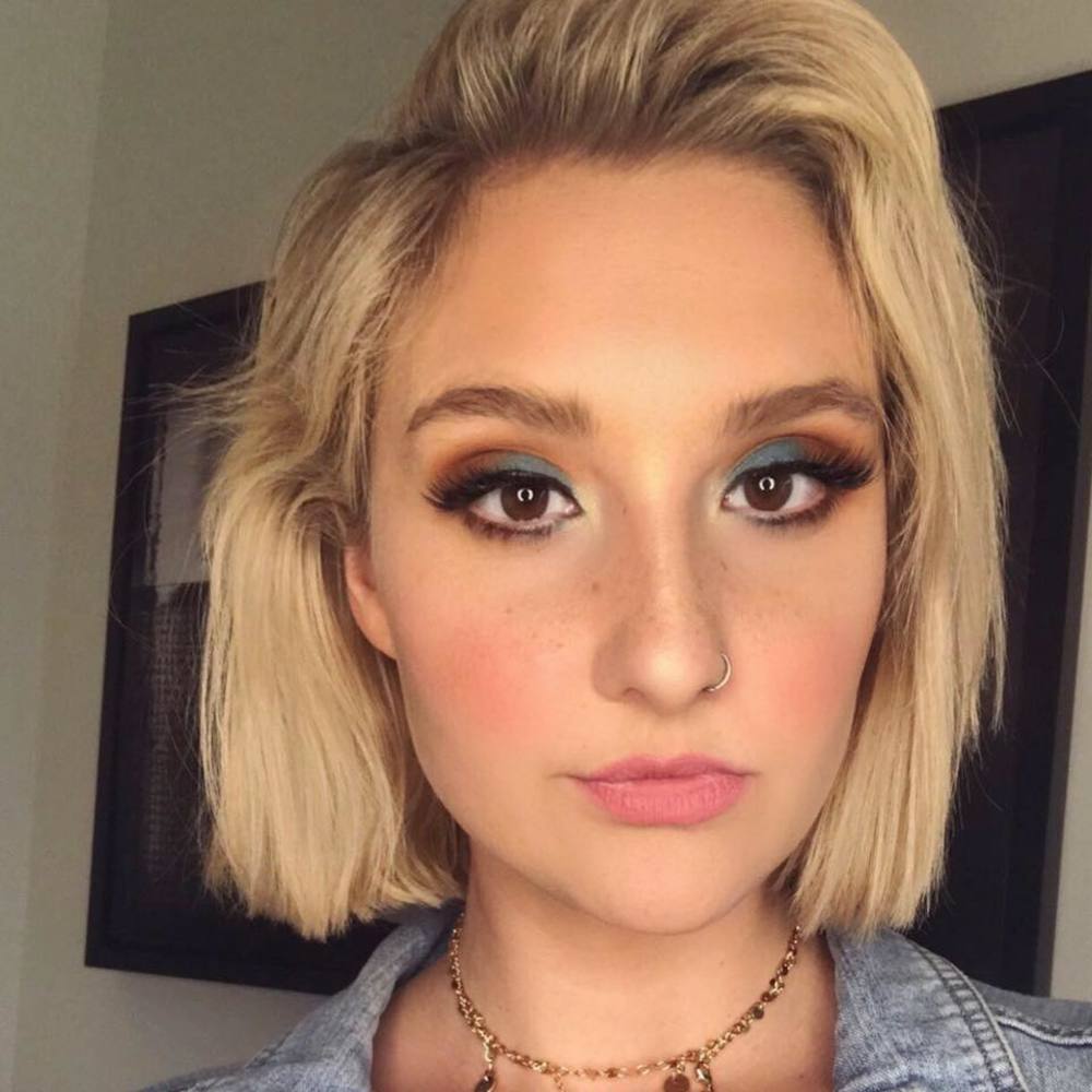 Meet your Posher, Kat